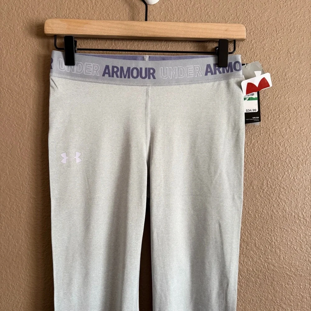 Under Armour Atheleisure Girls Light Gray Leggings Size Large NWT